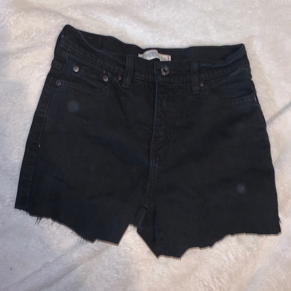 Levi’s jean shorts